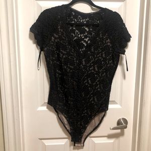 💜Gorgeous Bebe Body Suit